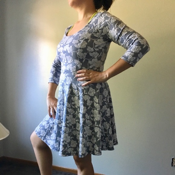 Meet your Posher, QualityMinimalist - Picture 8 of 12